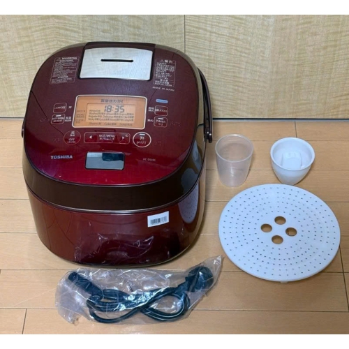 Nồi cơm điện Toshiba 1,8L nội địa Nhật RC -DS18K