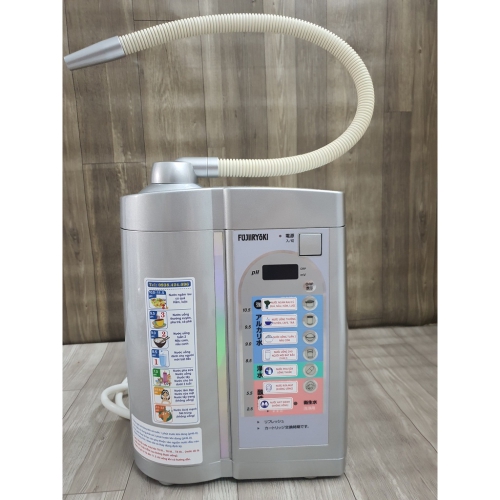 Máy lọc nước điện giải ion kiềm Trevi FW-107