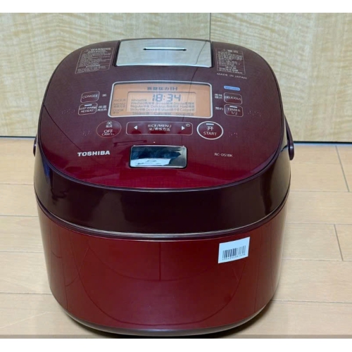 Nồi cơm điện Toshiba 1,8L nội địa Nhật RC -DS18K