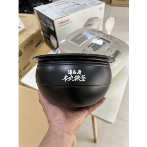 Nồi cơm điện cao tần Toshiba RC-DX10H 220v made in Japan