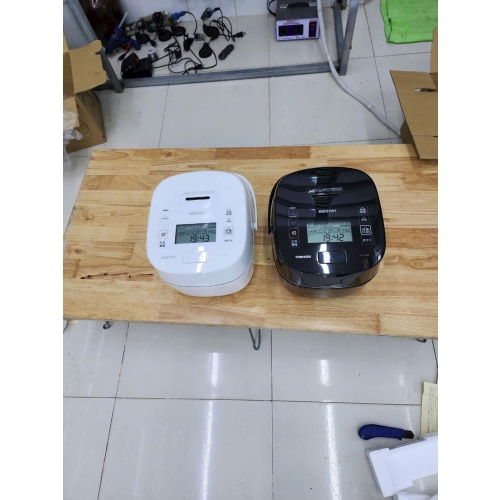 Nồi cơm điện Toshiba 1L nội địa Nhật - màu đen
