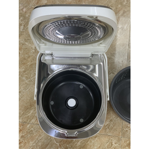 Nồi cơm điện Panasonic SR-HX106 date 2017 